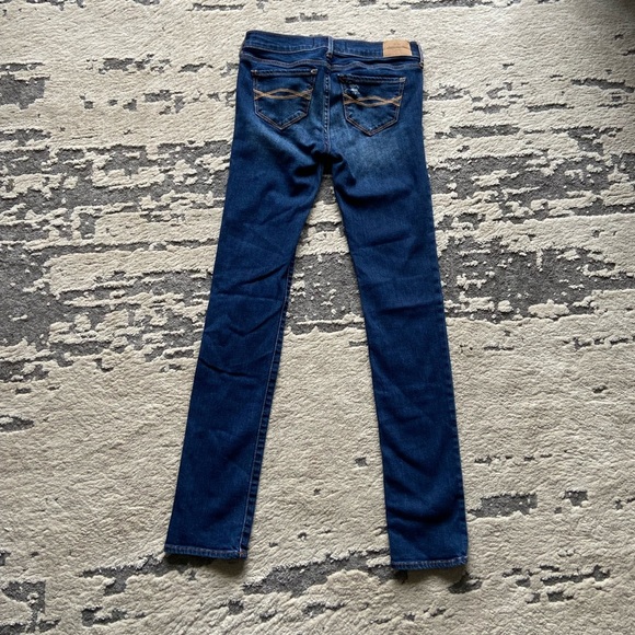 Abercrombie Kids Slim Blue Jeans - Picture 2 of 3